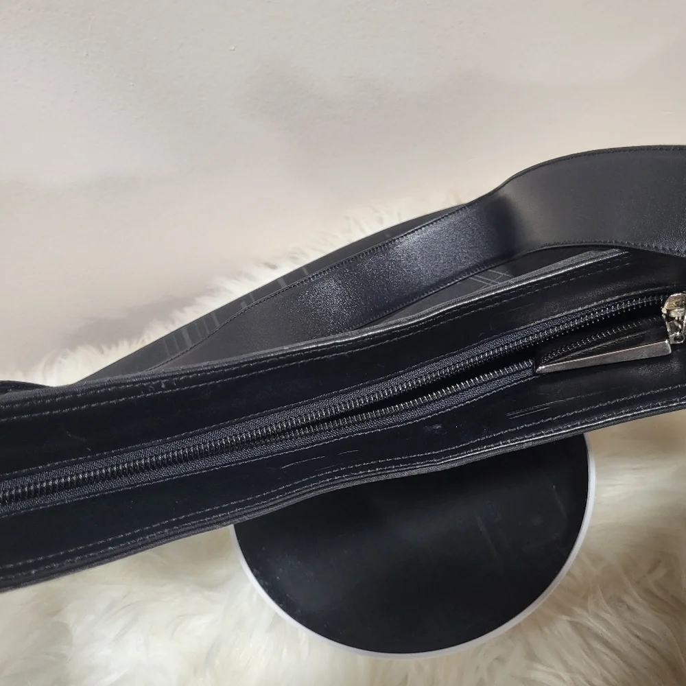Like New condition Ferragamo Shoulder Bag Black Nylon